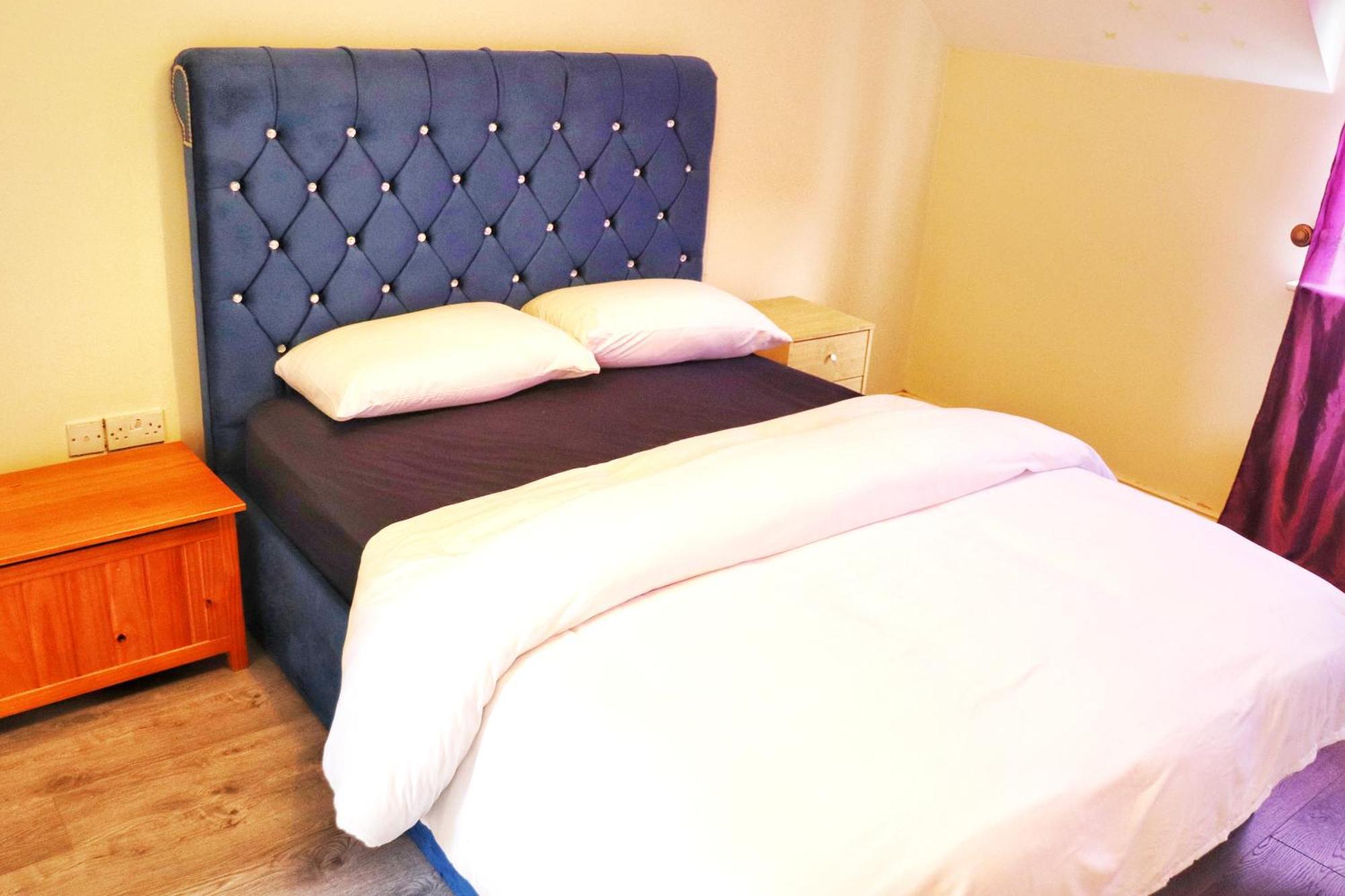 Apartmán Deluxe Dwelling - 15 Mins From Cork City/Airport Exteriér fotografie